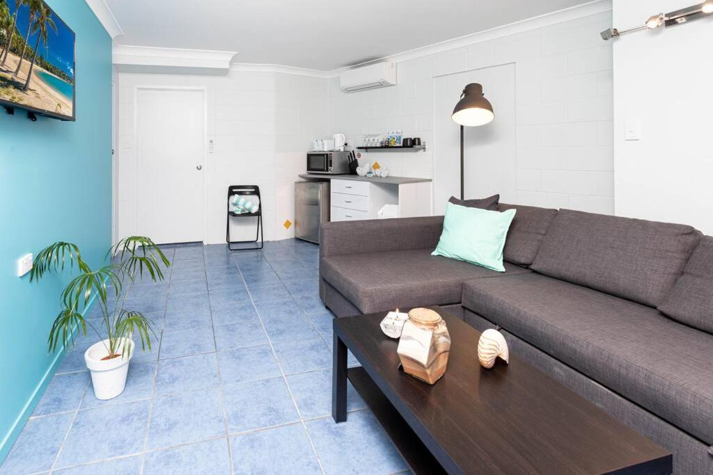 Airlie Sun & Sand Motel Accommodation #4 Airlie Beach Extérieur photo