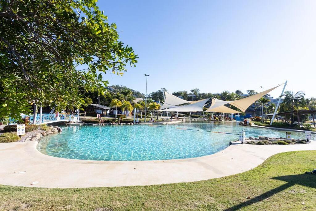 Airlie Sun & Sand Motel Accommodation #4 Airlie Beach Extérieur photo
