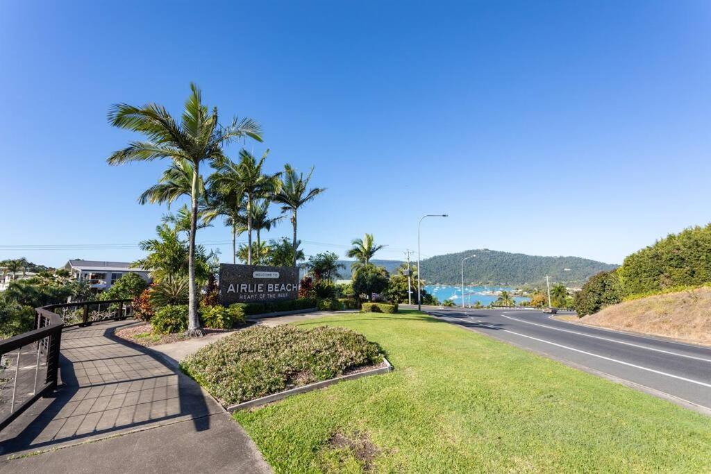 Airlie Sun & Sand Motel Accommodation #4 Airlie Beach Extérieur photo